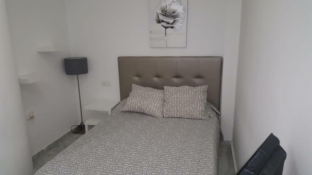 Duplex Centro Apartment Cadiz Luaran gambar